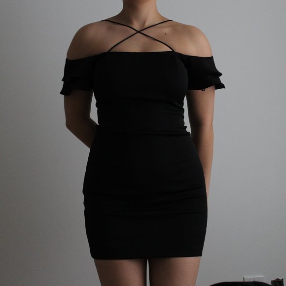 Guess Off Shoulder Charmaine Dress - Black - Picture 1 of 4